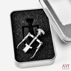 Kovinska sponka za vraščene nohte