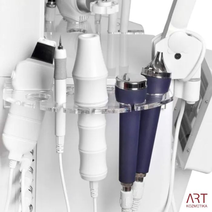 Kozmetični stolp 27 v 1