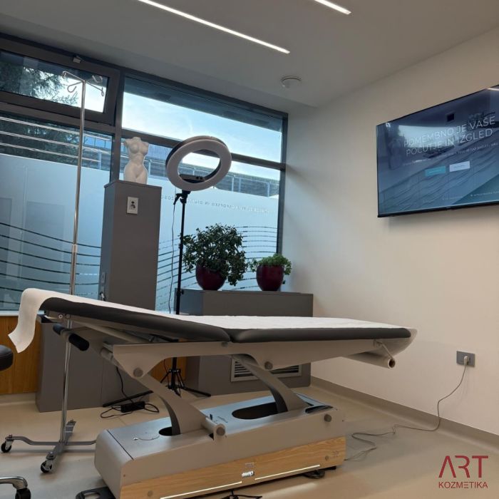 SPA miza Swop S3 starter