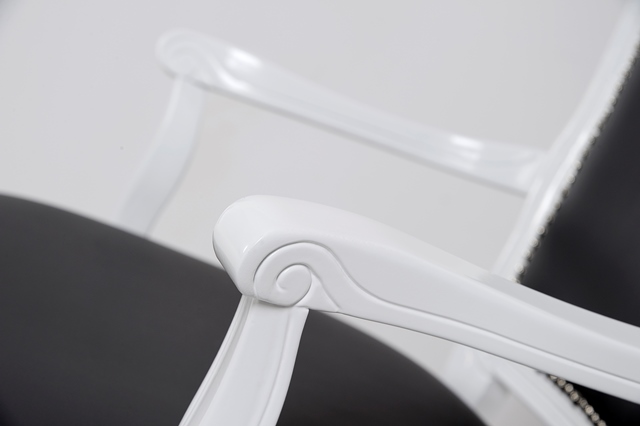 Frizerski stol PRINCE Frizerski stol PRINCE