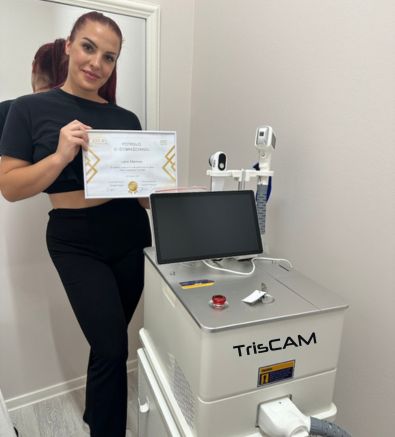 TrisCAM laser za trajno odstranjevanje dlačic od sedaj tudi pri Lari Memon, osebno trenerstvo s.p..