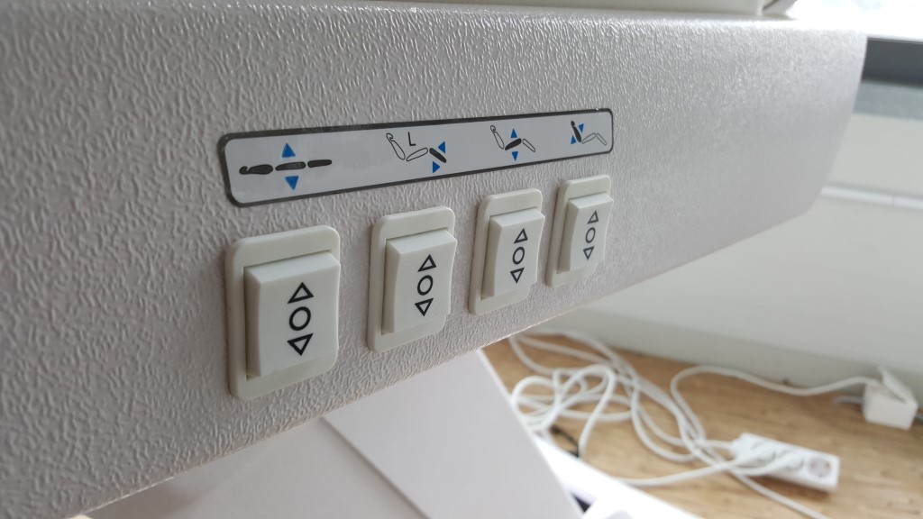 Kontrolna plošča 2235D stranska