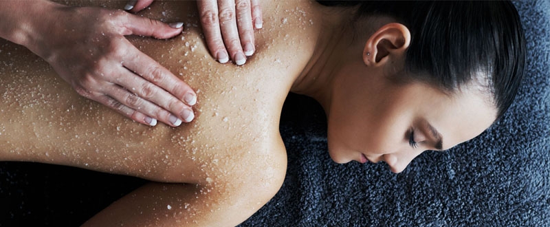 Nega telesa s sladkornim pilingom in olji Nega telesa s sladkornim pilingom in olji