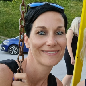 Barbara, vodja nabave in logistike